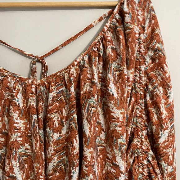 Autumn Colored Flowy Top - Picture 2 of 2